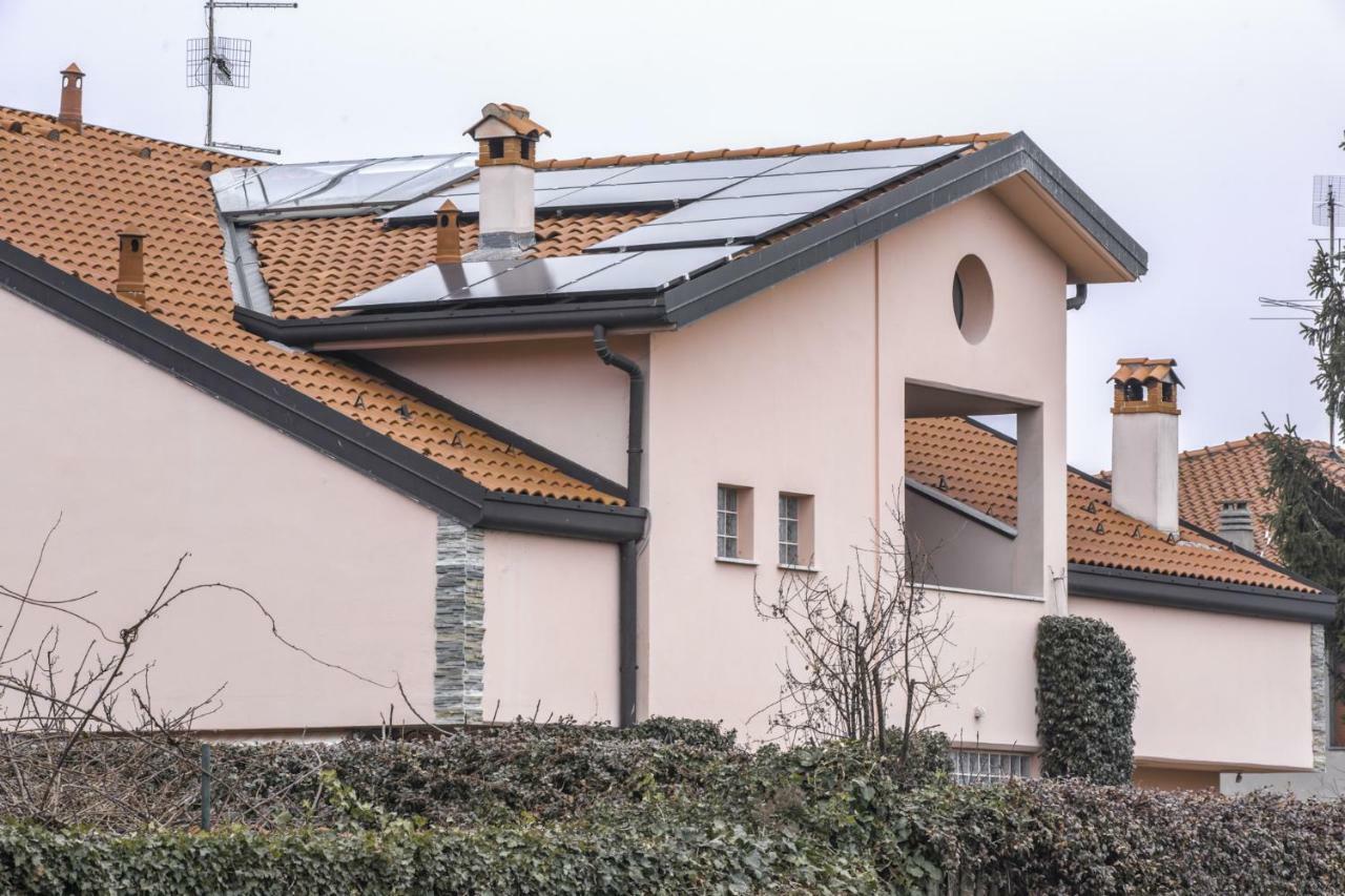 Appartamento Casa Rosa Luisago Esterno foto